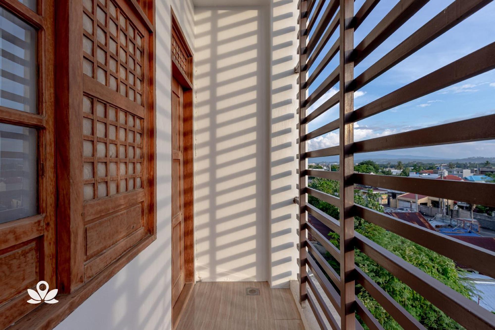 Zen Rooms Casa Lorenzo Legazpi Exterior photo